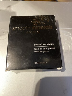 Smooth Minerals Pressed Foundation,  SHELL  T 102 13.5 G Net Wt 0.48 Oz