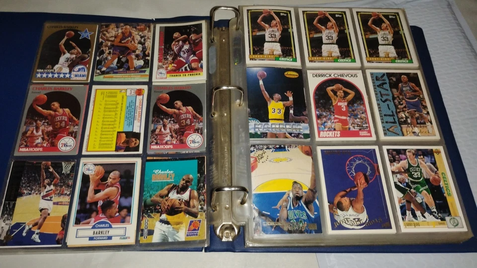 Album Binder And Card Lot 250+ Vintage Late 80s Early 90s NBA Basketball CARDS  - Image 2 of 4