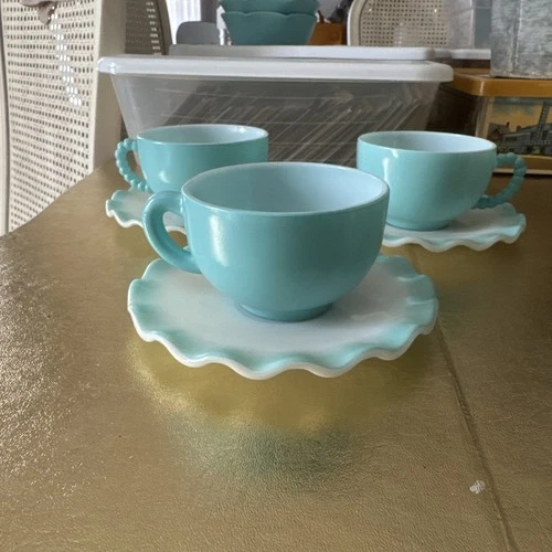 Vintage Hazel Atlas Crinoline Aqua Ruffled Milk Glass Teacups & Saucers Set Of 3