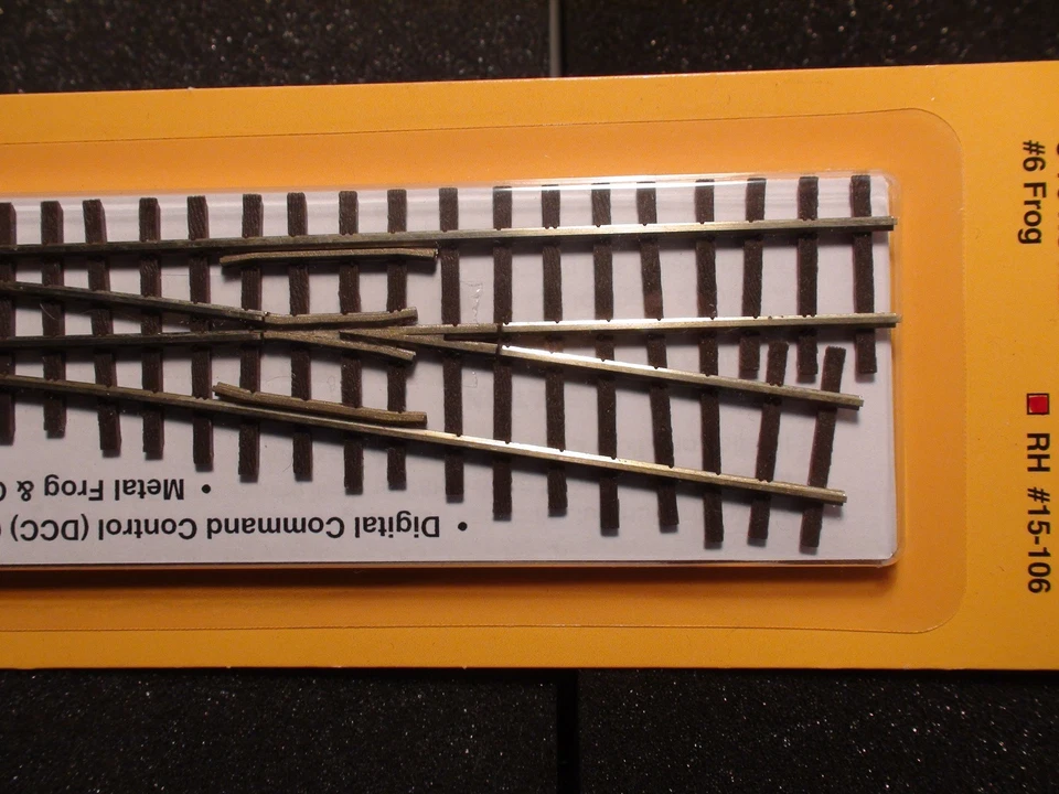 Micro- Engineering 15-106 HOn3 TURNOUT RH #6 frog Code 70 BIGDISCOUNTTRAINS - Image 3 of 4