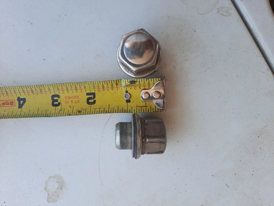 4x Tuercas de rueda Jaguar Vanden Plas XJ6 XJ Xj8 1982-2003 usadas 1 1/4 pulgadas Foto 2 de 4