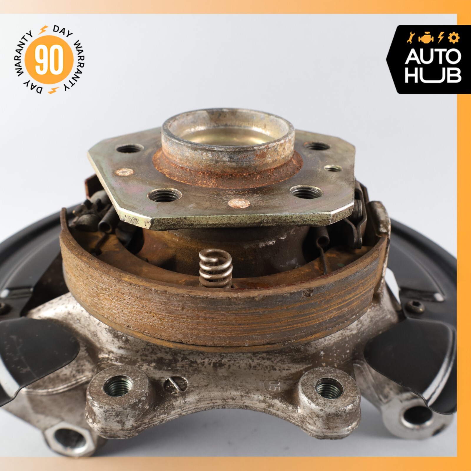 06-07 Maserati M138 GranSport Spyder Rear Left Side Spindle Knuckle Hub OEM 46k