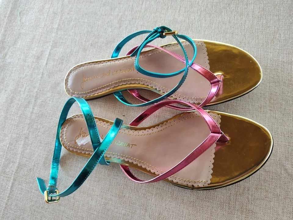 Sandalias de cuero Jean-Michel Cazabat 38,5 metalizadas rosa azul dorado  Foto 3 de 4