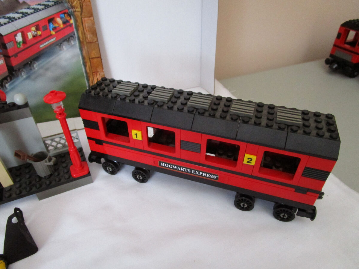 Lego Harry Potter 4708 HOGWARTS EXPRESS TREM COMPLETO COM INSTRUÇÕES SEM  CAIXA