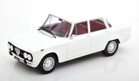 Alfa Romeo Giulia Nuova 1600 Super 1974 Weiß Mcg 18146 1/18 Metall Modellauto