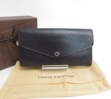 Authentic LOUIS VUITTON Epi Sarah Bifold Long Wallet S#48179