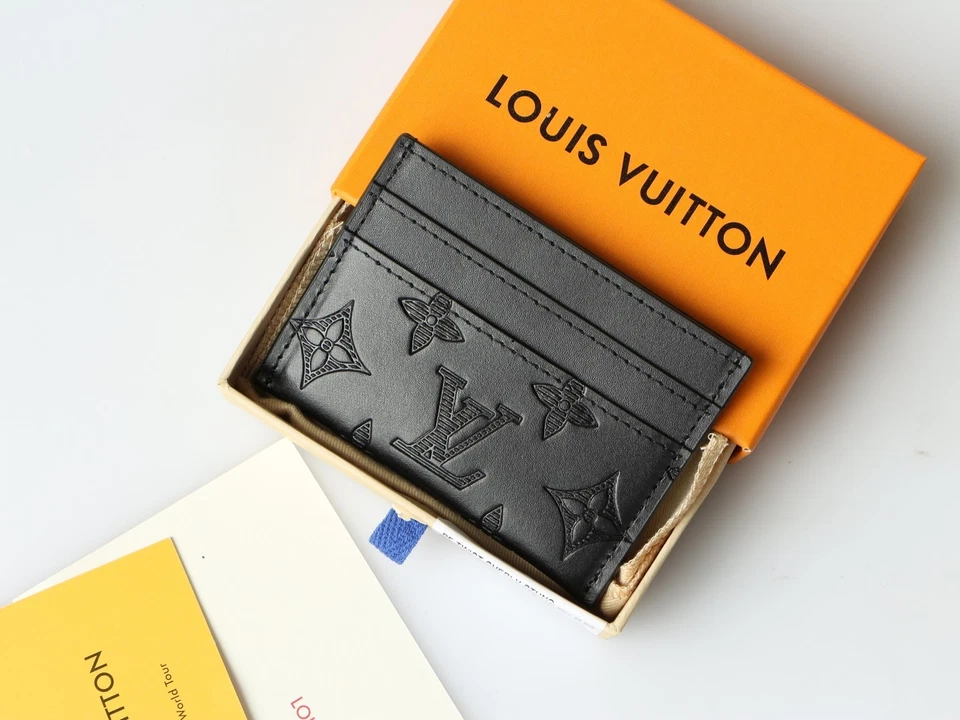 Porta-Cartão Louis Vuitton Carteira de Couro Monograma Preto Masculino Novo - Imagem 2 de 4