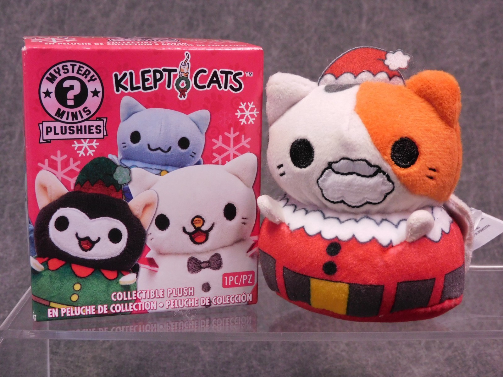 Новинка от Funko KleptoCats Guapo Santa Плюшевая коробка для штор Klepto Cat Stuffie 2190₽