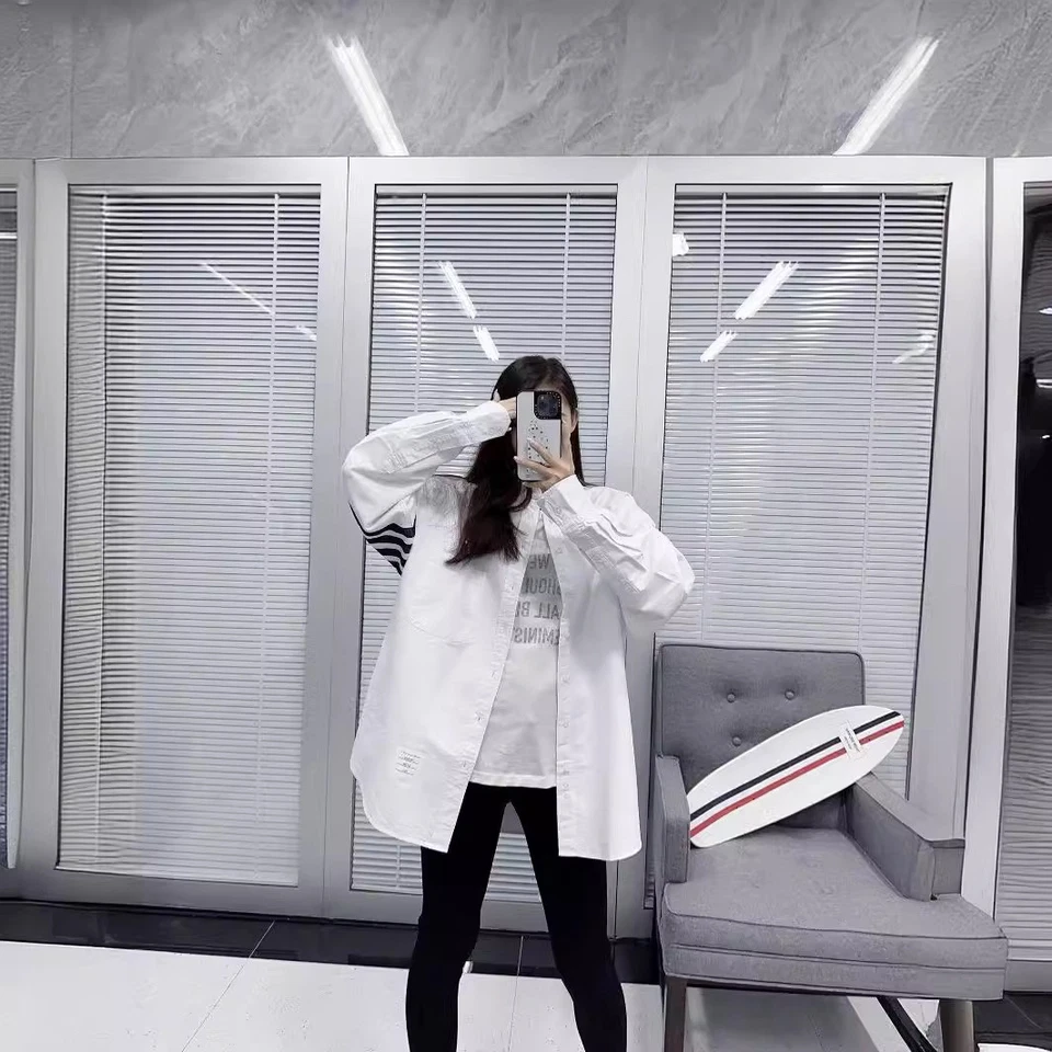 Nueva Camisa Manga Larga Thom Browne Hombre/Mujer Cuello Crewne Foto 4 de 4