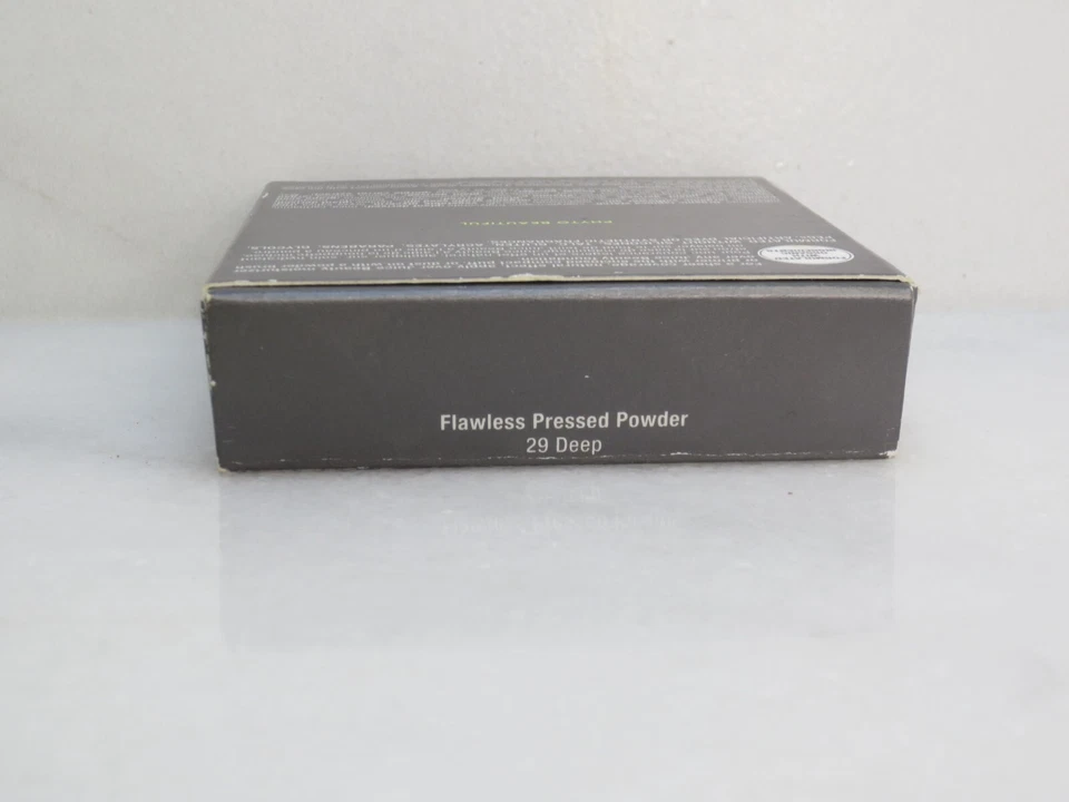 POLVO PRENSADO IMPECABLE PIGMENTOS JUICE BEAUTY 29 PROFUNDIDAD 0,35 OZ EN CAJA Foto 3 de 4