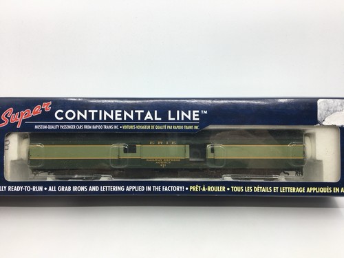 Coche de pasajeros expreso equipaje ferrocarril Erie escala HO Rapido 106033 #211 | Condition: Used