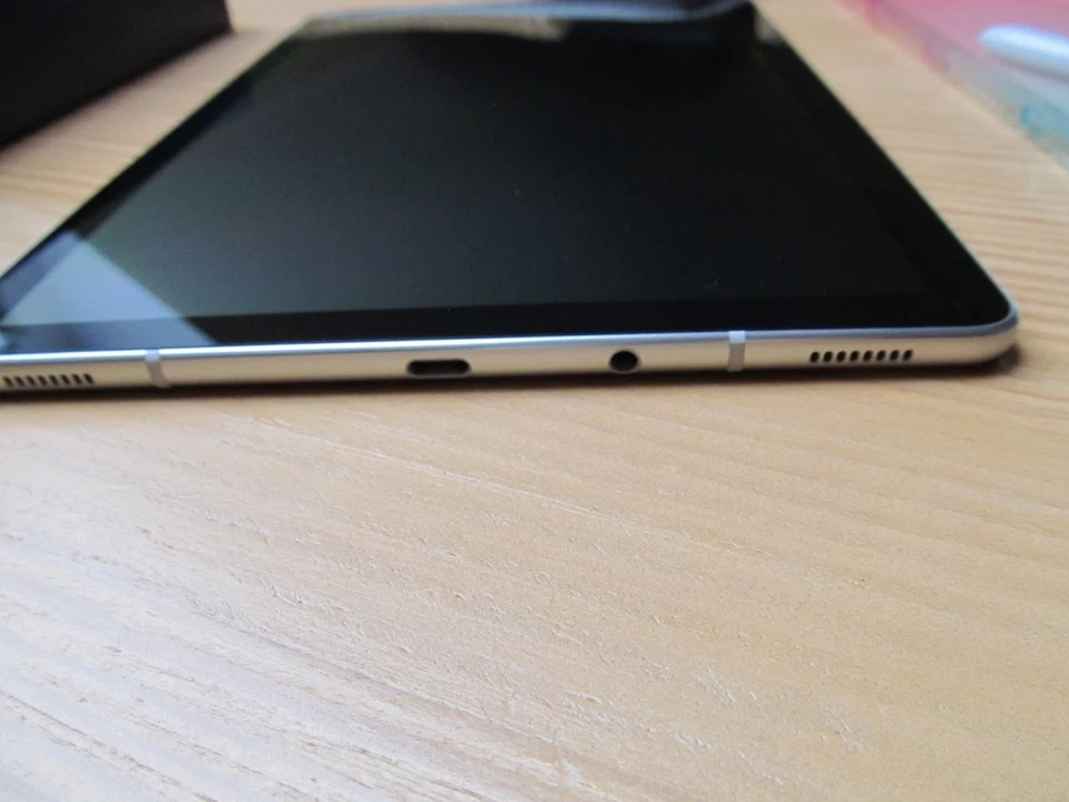 Samsung Galaxy TAB S4 SM-T830N Wi-Fi, 64 GB 10.5 Zoll -Weiß - Gray TOP mit OVP - Bild 4 von 4