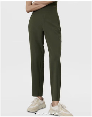 NEW Athleta Endless Pant Aspen Olive Green Sz 4 Small