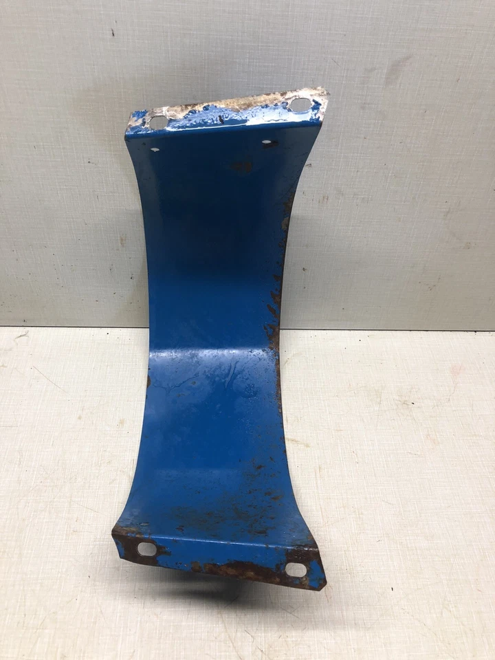 Protector de eje de transmisión de tractor de lado abierto Ford LGT-145 Foto 3 de 4