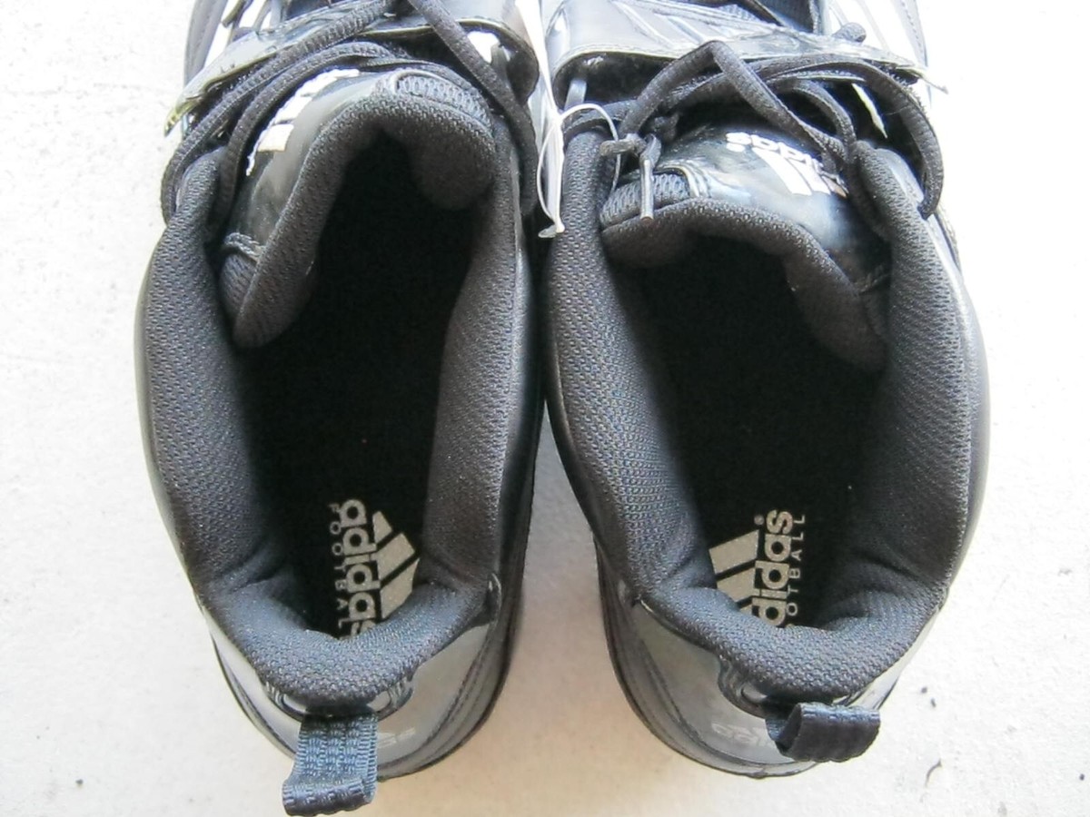 ADIDAS PRO INTIMIDATE D 3/4 FOOTBALL CLEATS BLACK & WHITE 