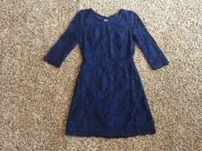 Signature 8 Navy Blue Lace Dress Size Small 3/4 Sleeves Backless/open back lined