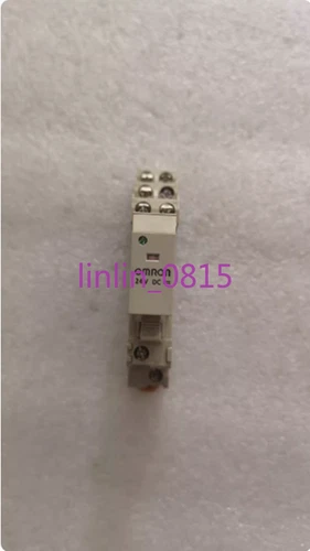 1Pcs New Omron G2R-2-SN (S) Base P2RF-08-E set (no box)