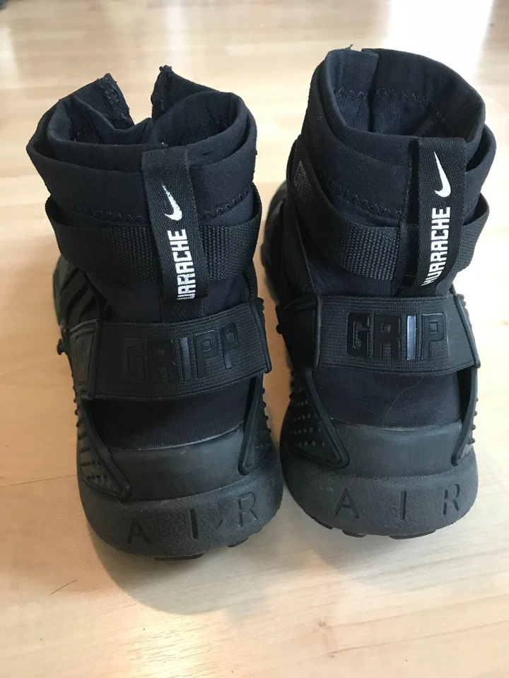 Nike Air Huarache Gripp Triple Black 10.5 US AO1730-002 - Image 3 of 4