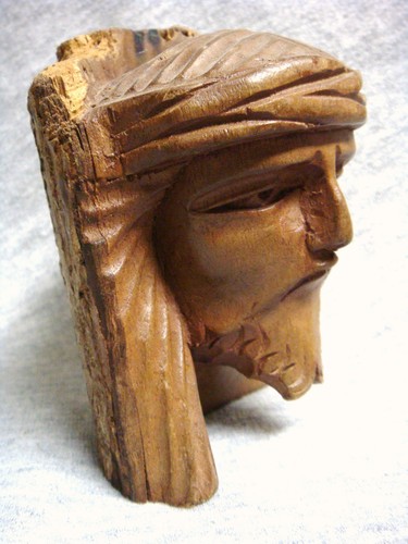 UNIQUE Hand Carved Whittled Wooden Bust of JESUS CHRIST w/Bark On One Side OOAK - Picture 2 of 11