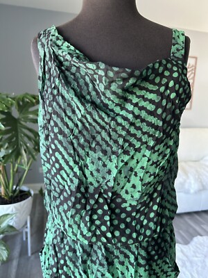 theory green dress Women 100% Silk Size Us 4 EUC Ladies dresses