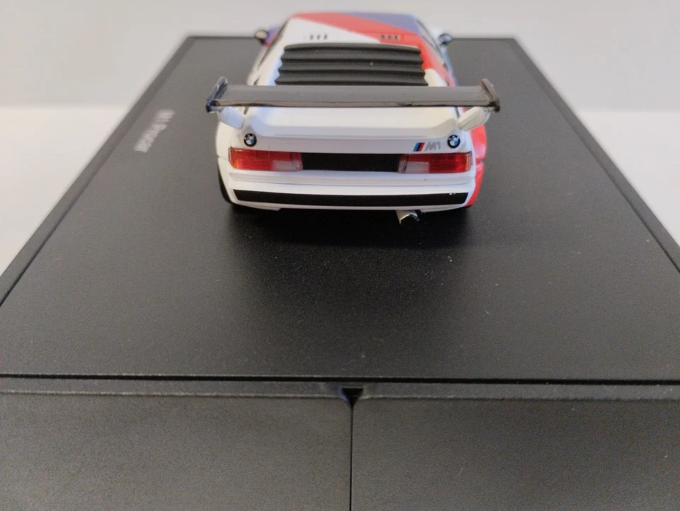 BMW M1 Procar Minichamps scala 1/43 Clay Regazzoni - Immagine 4 di 4