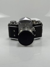 Exakta film camera w/ Carl Zeiss Jena Biotar 58mm F2 Lens