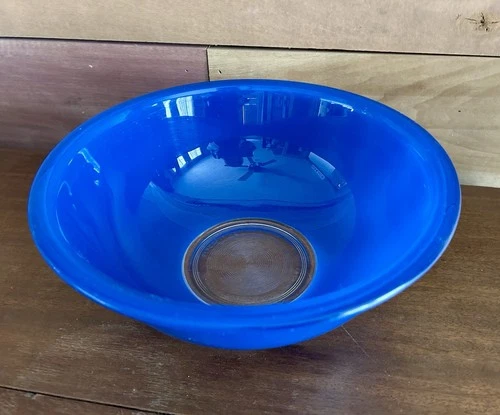 Vintage PYREX #325 Large Blue Mixing Bowl Clear Bottom Corning U.S 2.5 L
