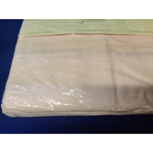 Gloria Vanderbilt for JP Stevens 100% percale cotton twin flat sheet light pink - Picture 3 of 5