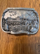 VINTAGE 1983 THE AMERICAN FARMER FEEDING THE WORLD BELT BUCKLE
