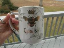 Large Coffee Mug 16 oz Queen Bee Golden Bee with Crown Harvest Green Studio NEW
