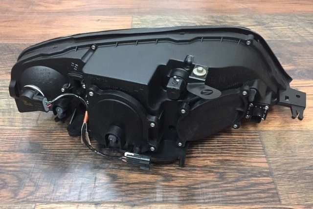 FITS 2003-2006 LINCOLN LS HEADLAMP ASM 6W4Z13008AB - NEW OEM 6W4Z13008AB - Image 3 of 3