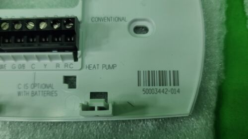 Carrier Honeywell TH5220D1201 FocusPRO 5000 Non-Programmable Digital Thermostat - Picture 12 of 13