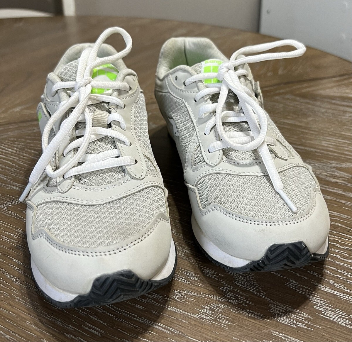 シークレットシューズ 艾格鸟小个子女鞋 Amazon.com | adidas Womens Choigo Running Sneakers Tieless