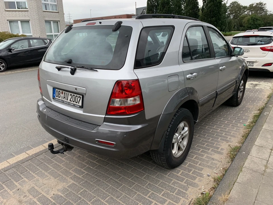 Motorhalter Kia Sorento JC 2,5 CRDI aus Schlachtfest viele andere Teile im Lager - Image 3 of 4