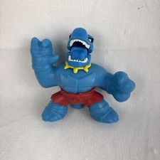 Heroes Of Goo Jit Zu Dino Power Tyro Hero Pack Chomp Attack Dinosaur Squish