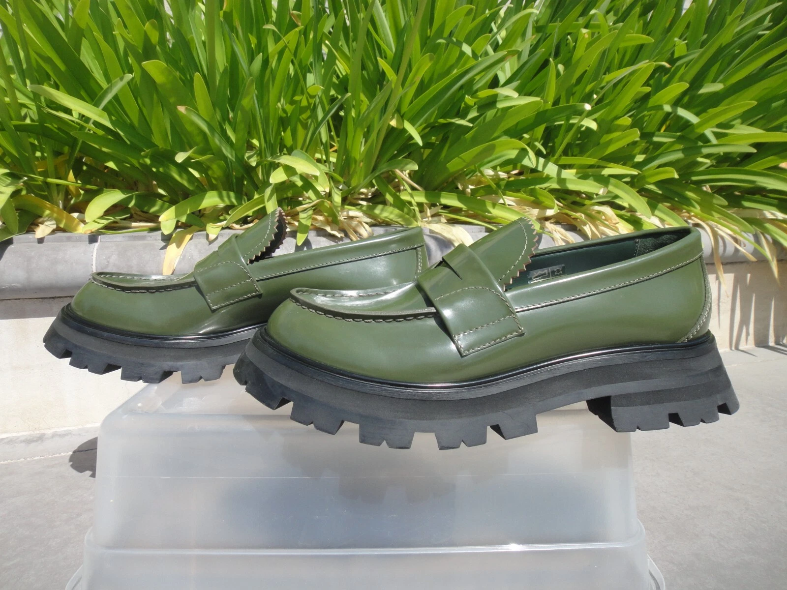 Mocassini Alexander McQueen WANDER in pelle con plateau cachi da donna taglia 37 US7M