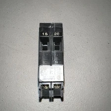 15/20 Amp Tandem Single-Pole Type QT Circuit Breaker