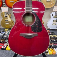 [12245] YAMAHA FS820 Acoustic Guitar Red