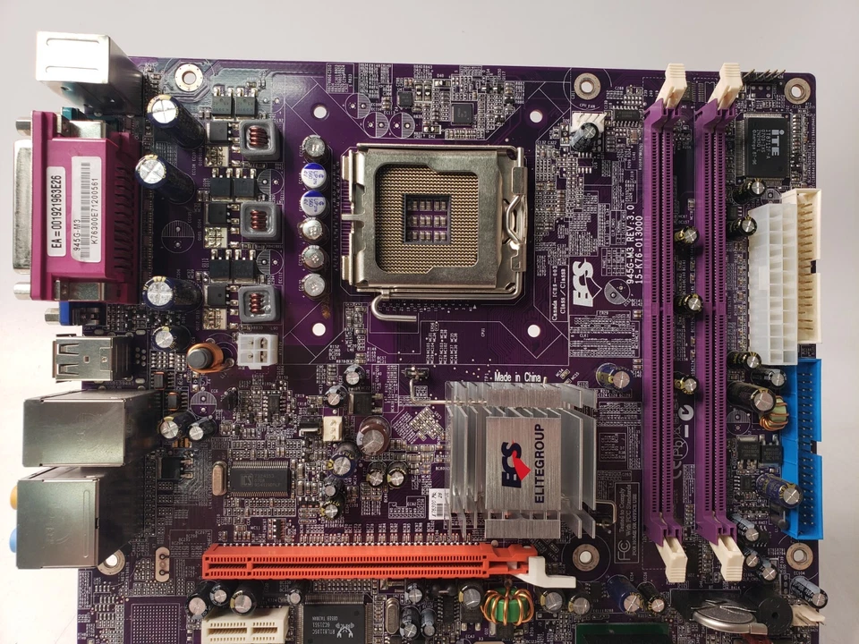 ECS EliteGroup 945G-M3 LGA775 DDR2 Motherboard W/ IO Shield - Image 4 of 4