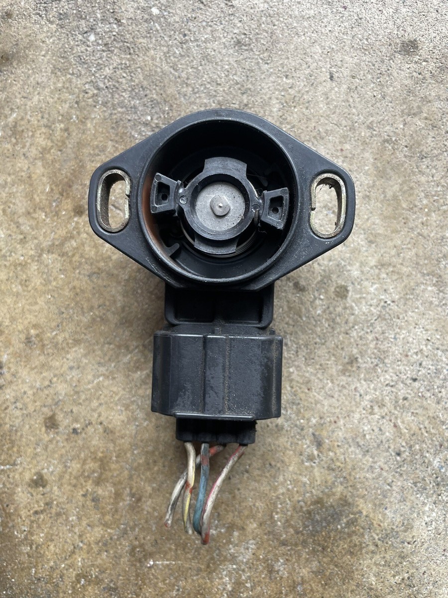 OEM 92-96 SUZUKI SIDEKICK 1.6L THROTTLE POSITION TPS SENSOR