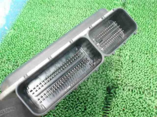 Computadora de motor Mercedes Benz CLK200 W209 2006 ECU A2710107244 JDM 330849s Foto 3 de 4