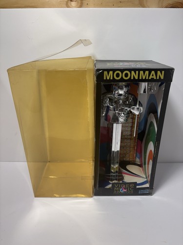 2005 VMA MTV Moonman Pez Dispenser - Silver Version - NEW - Damaged Plastic - Picture 7 of 8