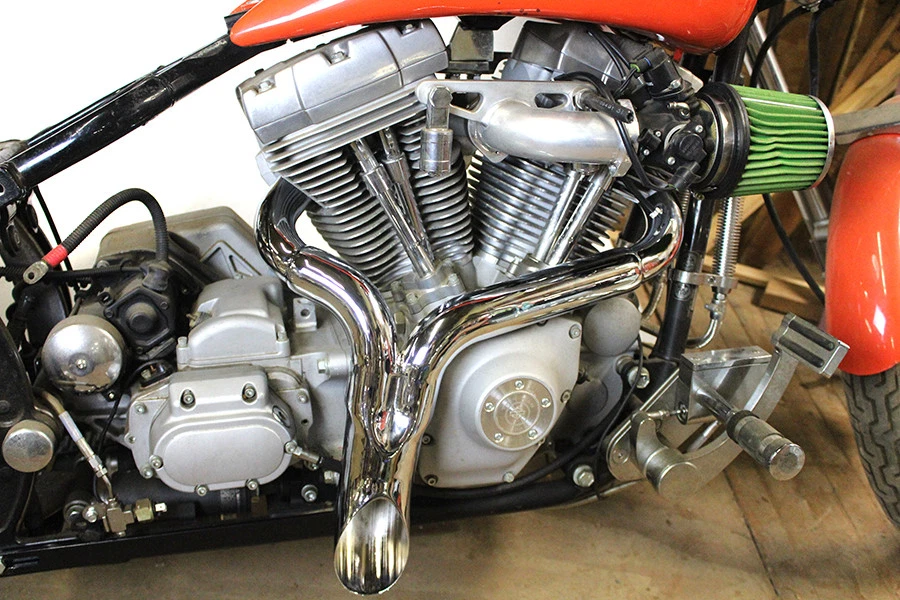 Cabezal de tubo de escape cromado Wyatt Gatling pulgadas Y pulgadas para Harley Davidson Foto 4 de 4