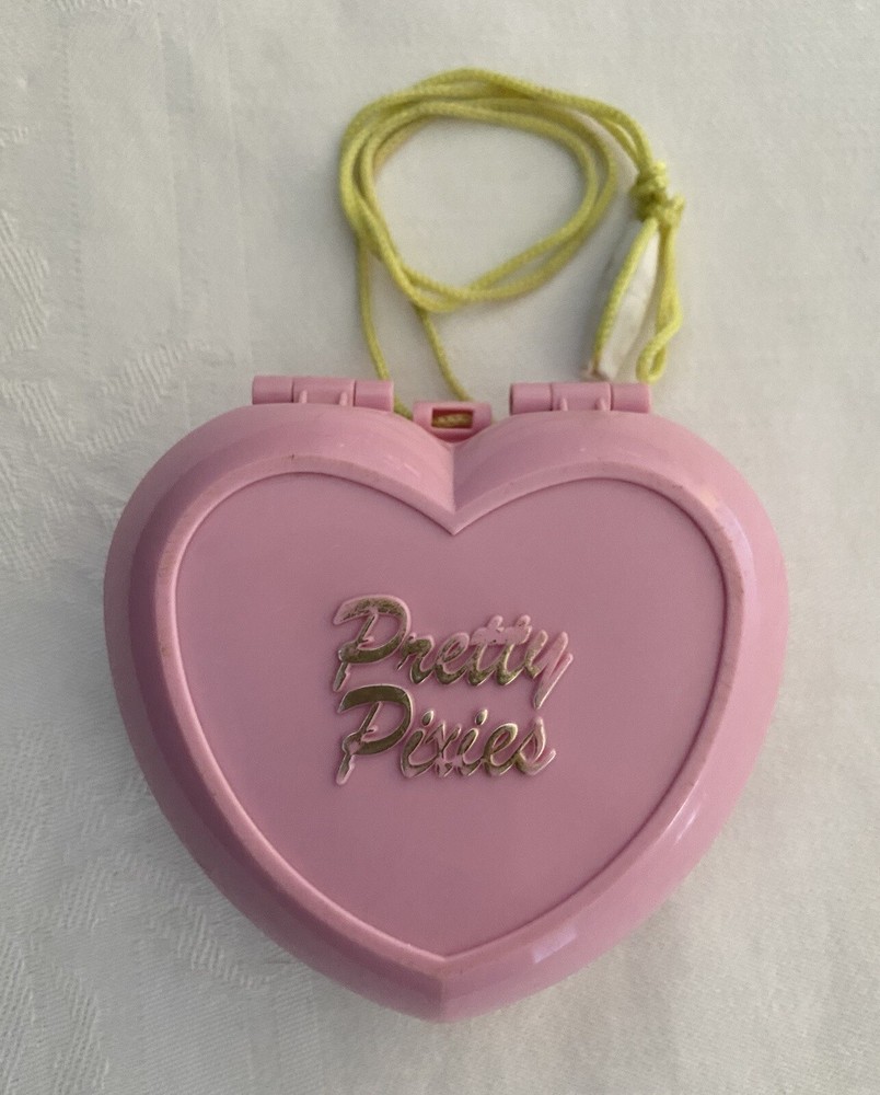 Vintage Pretty Pixies Polly Pocket Style Compact Play Set Tennis Yacht No Doll