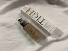 TIGI Cosmetics Tinted Primer- "Light" - 0.95 Fl oz New with Box