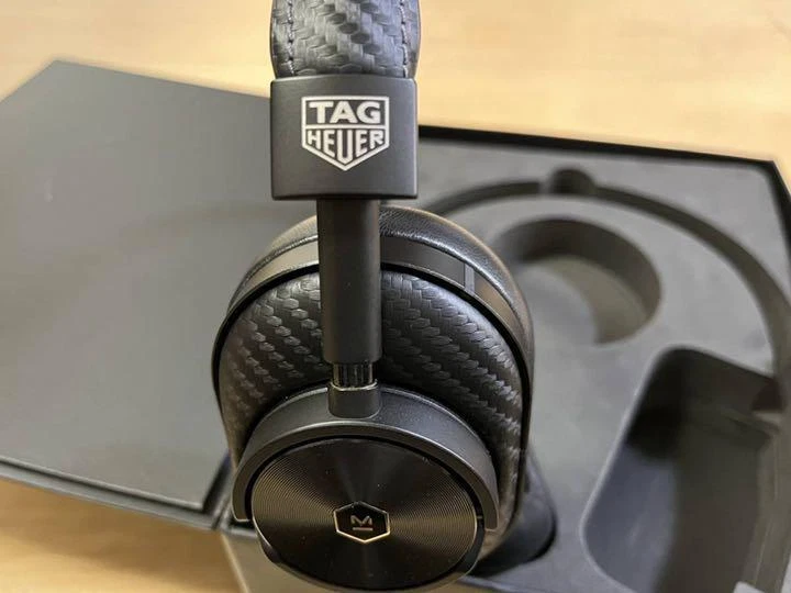 Master & Dynamic Tag Heuer Collab MW60B1-TH Headphone Black