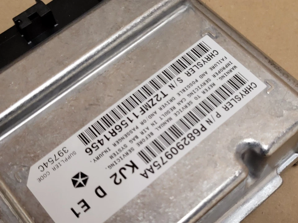 Genuine Mopar Jeep Grand Cherokee 2002-2004 Occupant Restraint Module CBSZR061AA - Image 4 of 4