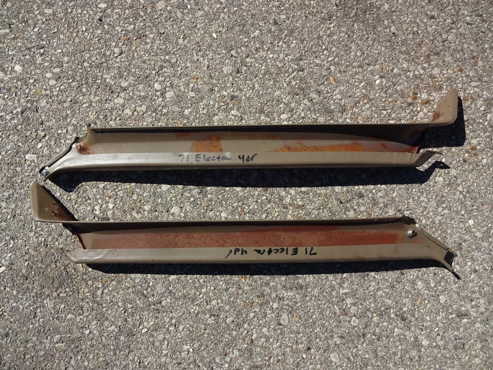 Buick Electra LeSabre Centurion 1971 1972 73 4 puertas interior pilar poste molduras Foto 3 de 3