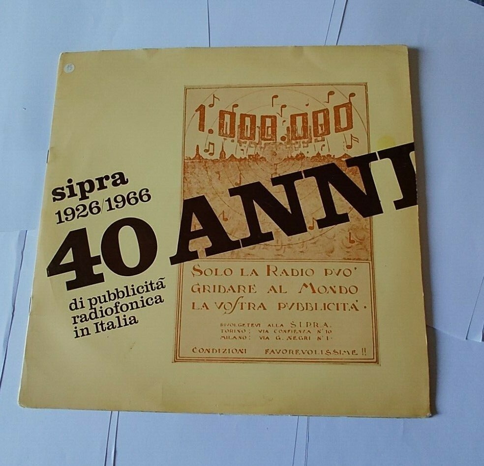 Foto 1 di 3