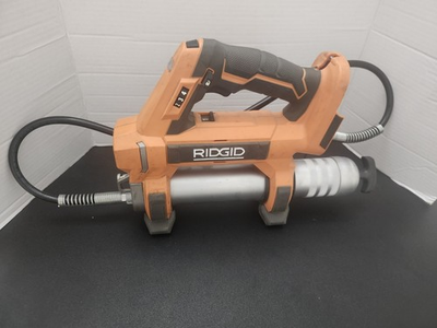 #ad Ridgid 18V Cordless Grease Gun Power Tool Only R860445 WITH QUICK COUPLER $189.96